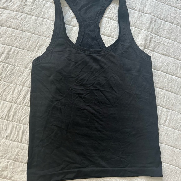 lululemon athletica Tops - lululemon athletica Black Short Sleeve Tee